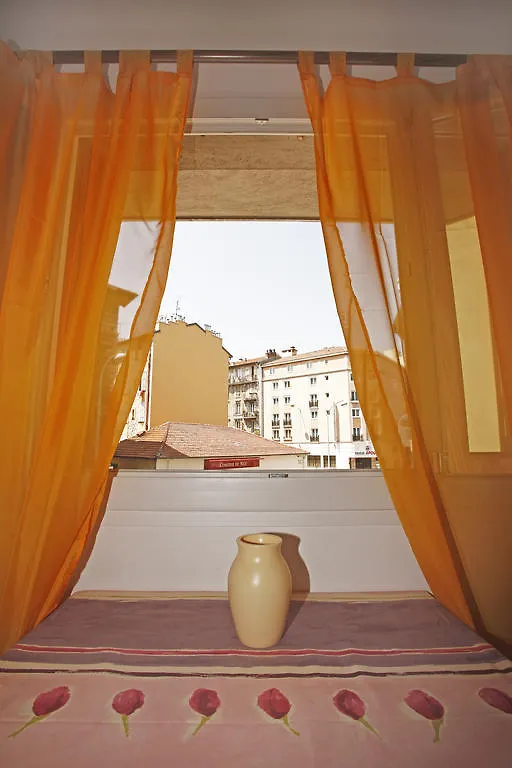 Apartment Studio Comedie De Nice
